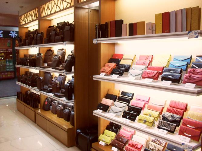 皮具箱包店图片