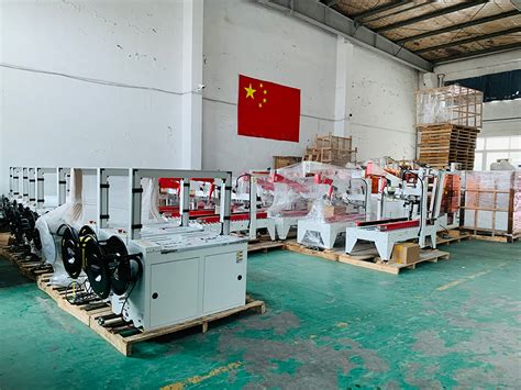 箱包加工厂制作视频