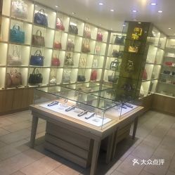襄阳卖箱包多的地方